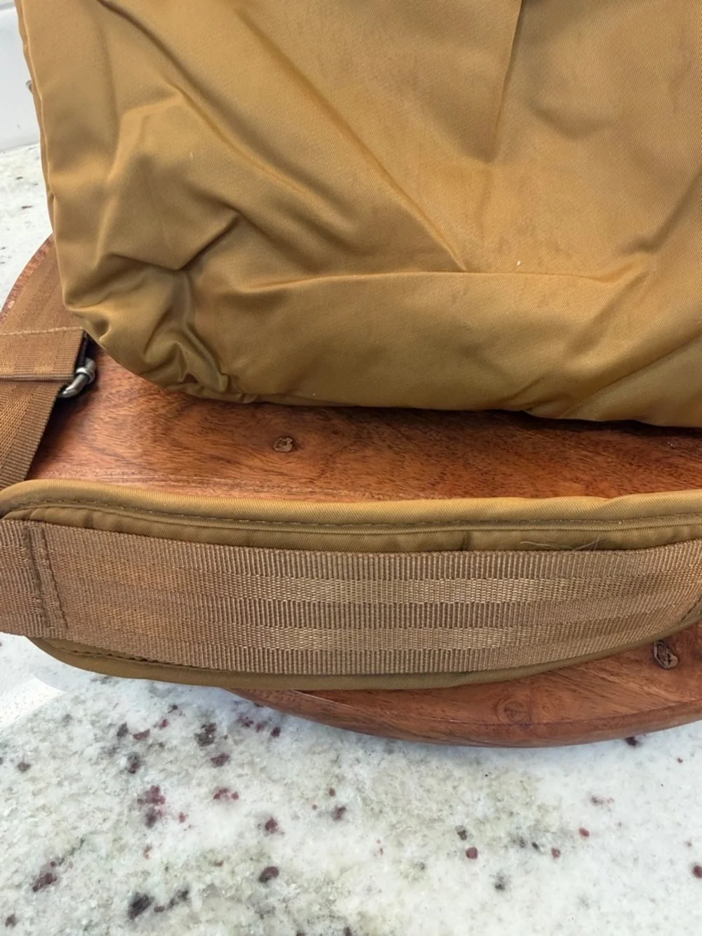 Hello Lulu Compact laptop/ipad Crossbody Bag in Mustard Brown
